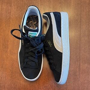 Puma Sneakers
